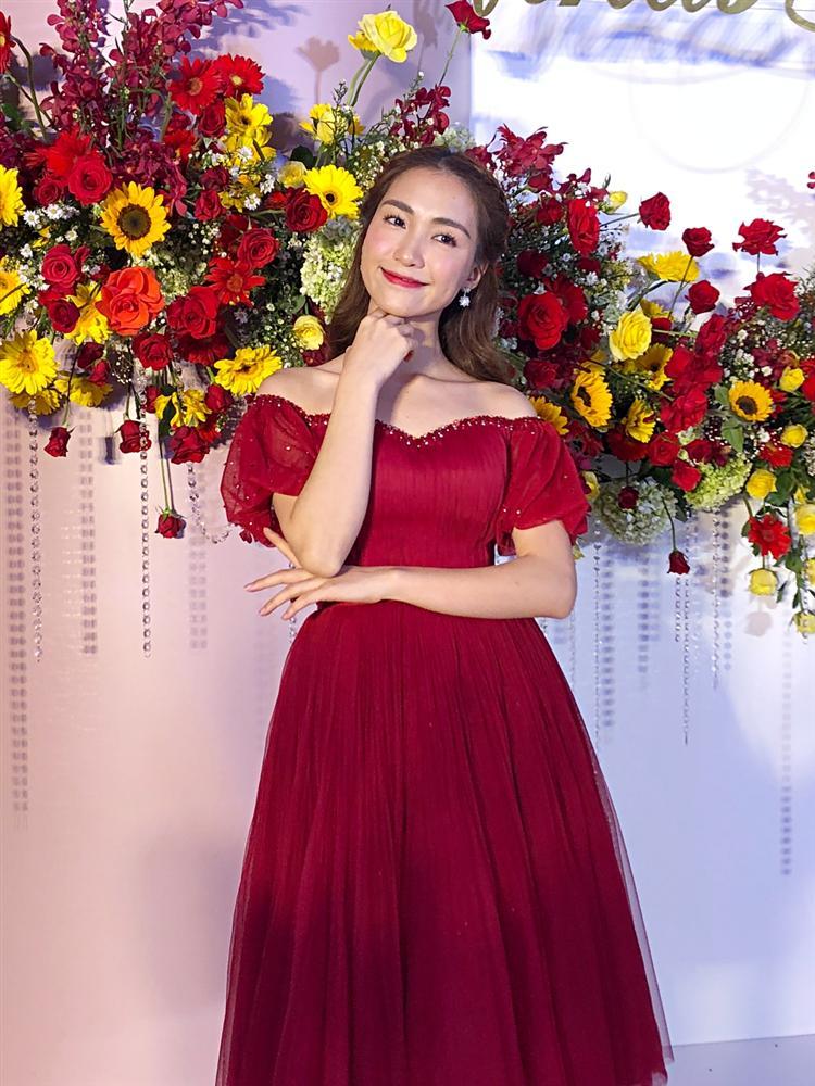 Đùa dai trong đám cưới đồng nghiệp: Trường Giang suýt thì lố, Hòa Minzy bị ném đá tới tấp-7