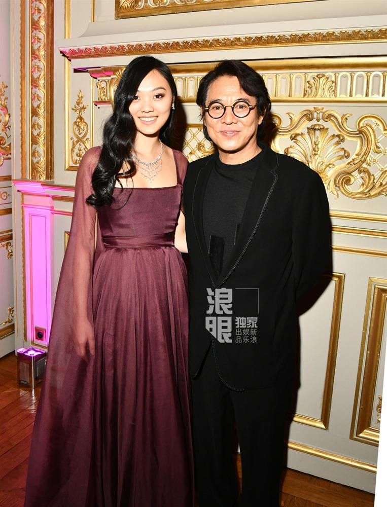 Ái nữ nhà Lý Liên Kiệt đọ sắc với con gái Khâu Thục Trinh tại đêm tiệc thượng lưu-1