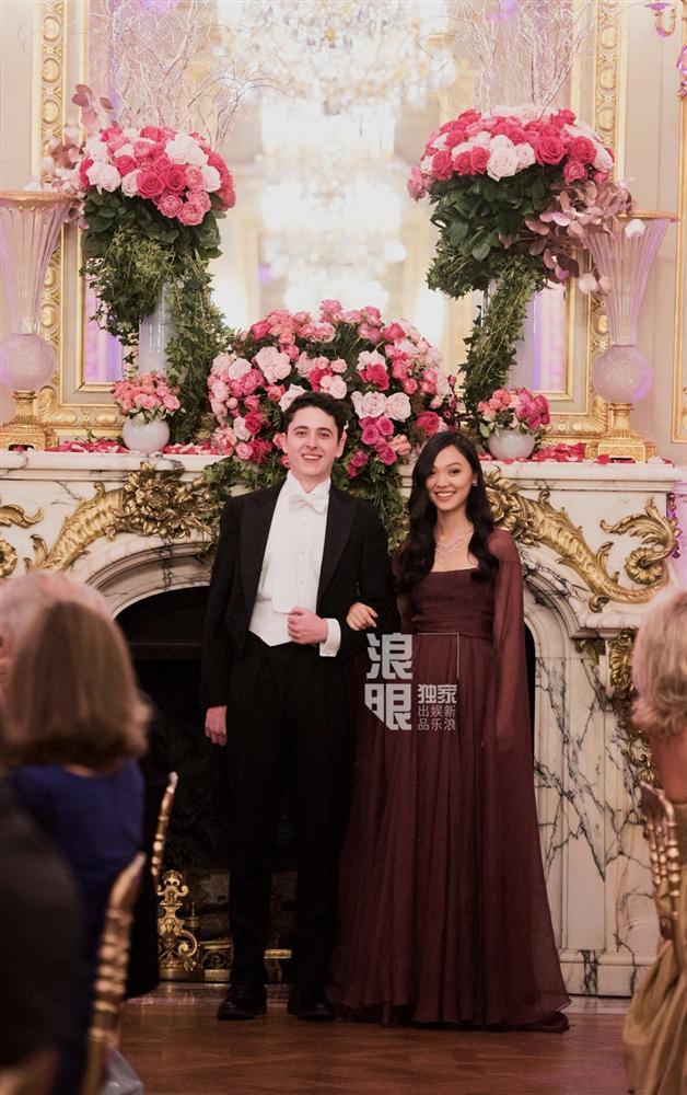 Ái nữ nhà Lý Liên Kiệt đọ sắc với con gái Khâu Thục Trinh tại đêm tiệc thượng lưu-2