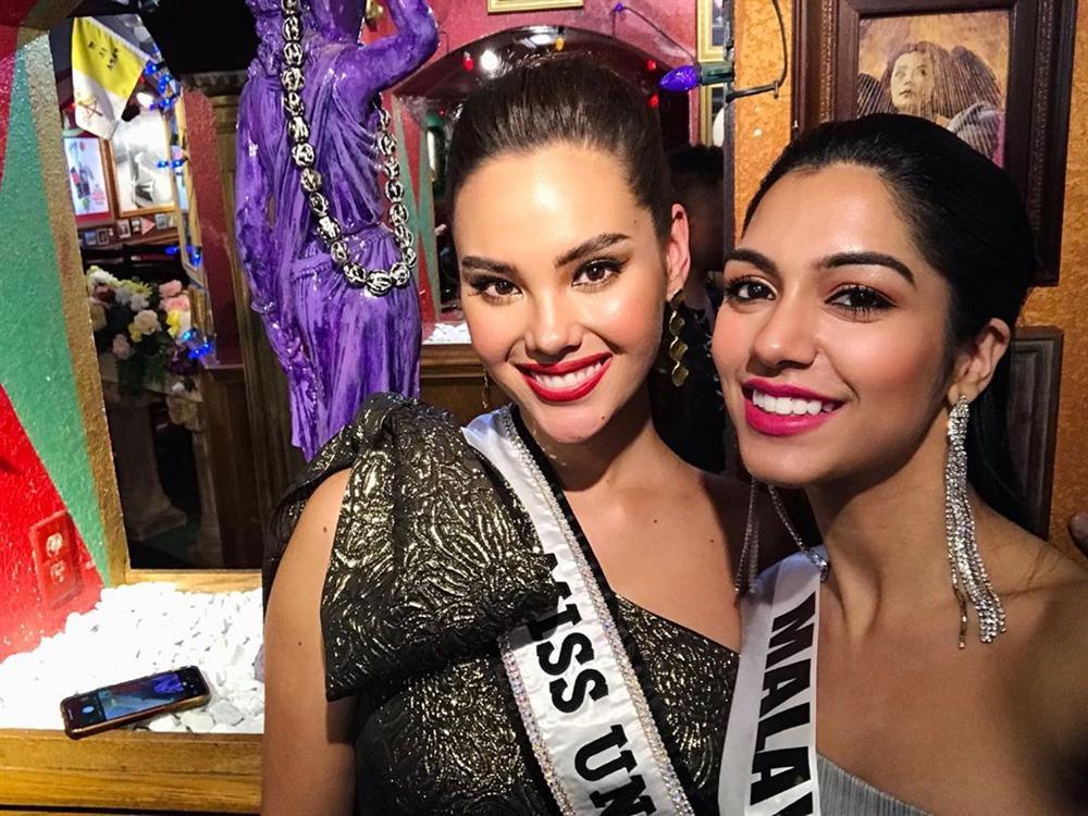 Miss Universe 2019 ngày thứ tư: Hoàng Thùy diện váy quây chanh sả, chờ mãi cũng đọ sắc Puerto Rico-12