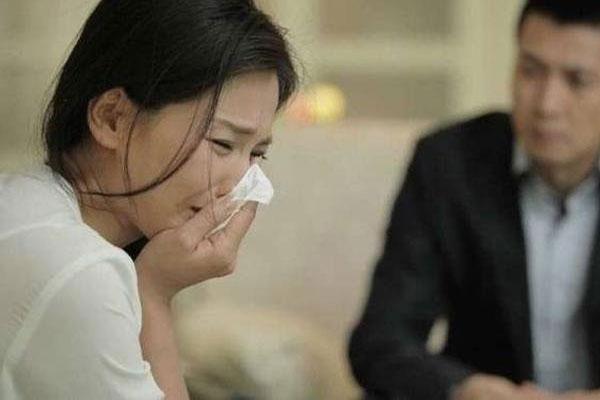 Đang mắc ung thư thì phát hiện chồng ngoại tình, vợ càng đau đớn khi biết danh tính tình nhân-2