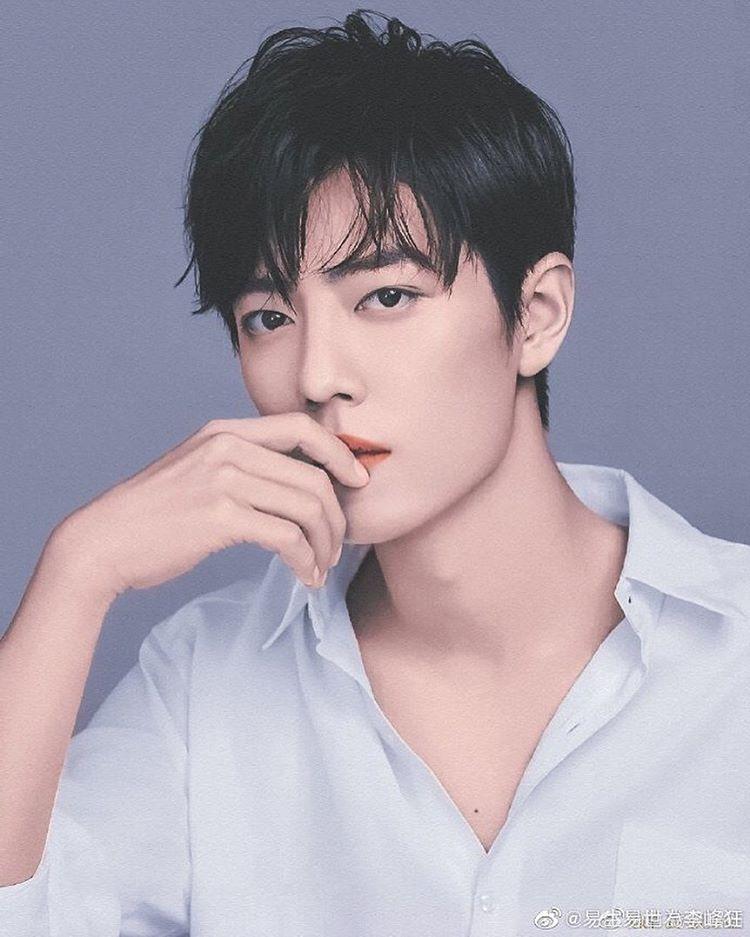 CHUYỆN LẠ KHÓ TIN: Vương Nhất Bác, Tiêu Chiến lọt Top nghệ sĩ bị ghét nhất Cbiz 2019-2