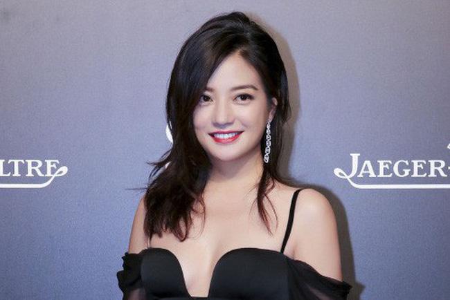 CHUYỆN LẠ KHÓ TIN: Vương Nhất Bác, Tiêu Chiến lọt Top nghệ sĩ bị ghét nhất Cbiz 2019-7