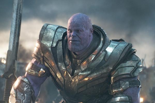Thanos trong Vũ trụ Điện ảnh Marvel: Từ chỗ thoáng xuất hiện trong The Avengers (2012), Thanos cuối cùng trở thành gương mặt phản diện đình đám nhất MCU. Tên “Titan điên” là kết quả từ công nghệ kỹ xảo, biểu cảm gương mặt và diễn xuất của Josh Brolin. Từng ánh mắt, cử động, lời thoại của gã đều tạo nên sự phấn khích cho người hâm mộ Marvel.
