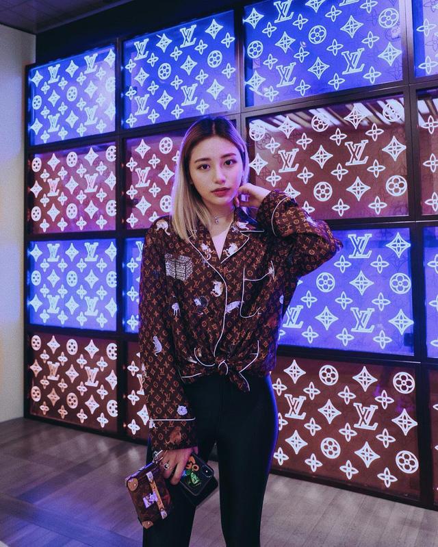 Con gái Bà hoàng Hermès Jamie Chua: Ngập trong hàng hiệu từ nhỏ, đầy tài năng khi tự lực mở thương hiệu phụ kiện riêng-10