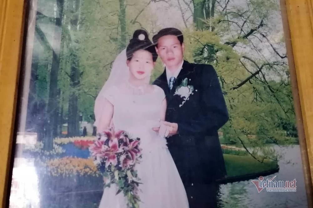 Nước mắt của mẹ Vì Văn Toán sau phiên xử vụ nữ sinh giao gà-2