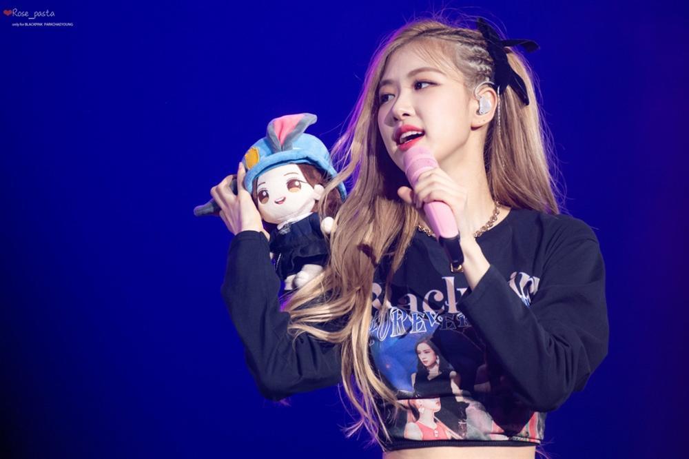 Tae Yeon (SNSD) được ví như người phụ nữ ly hôn 7 lần khi hát-4