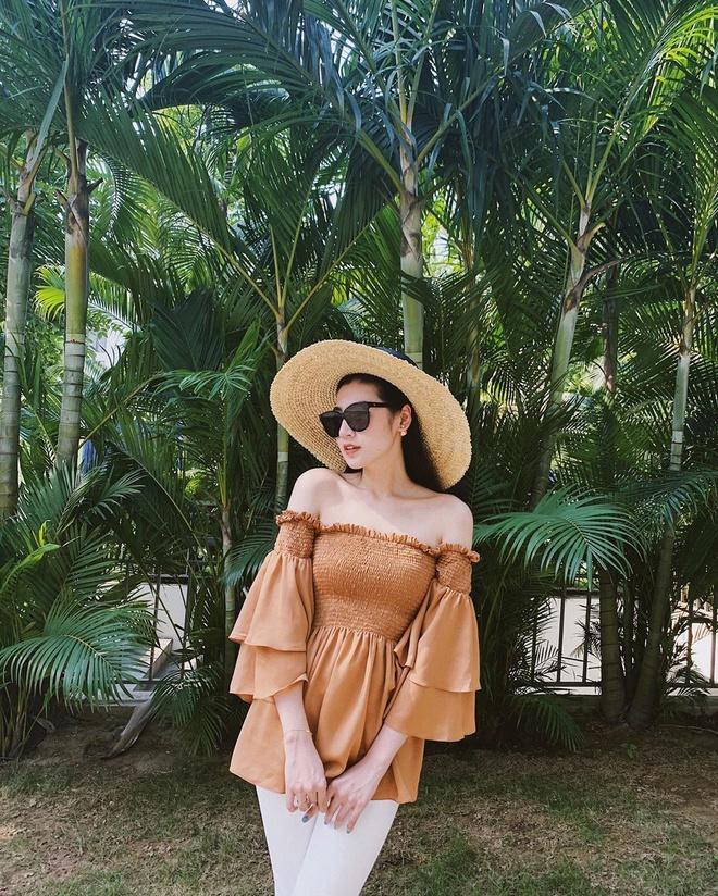 Á hậu Tú Anh đăng ảnh con trai-8