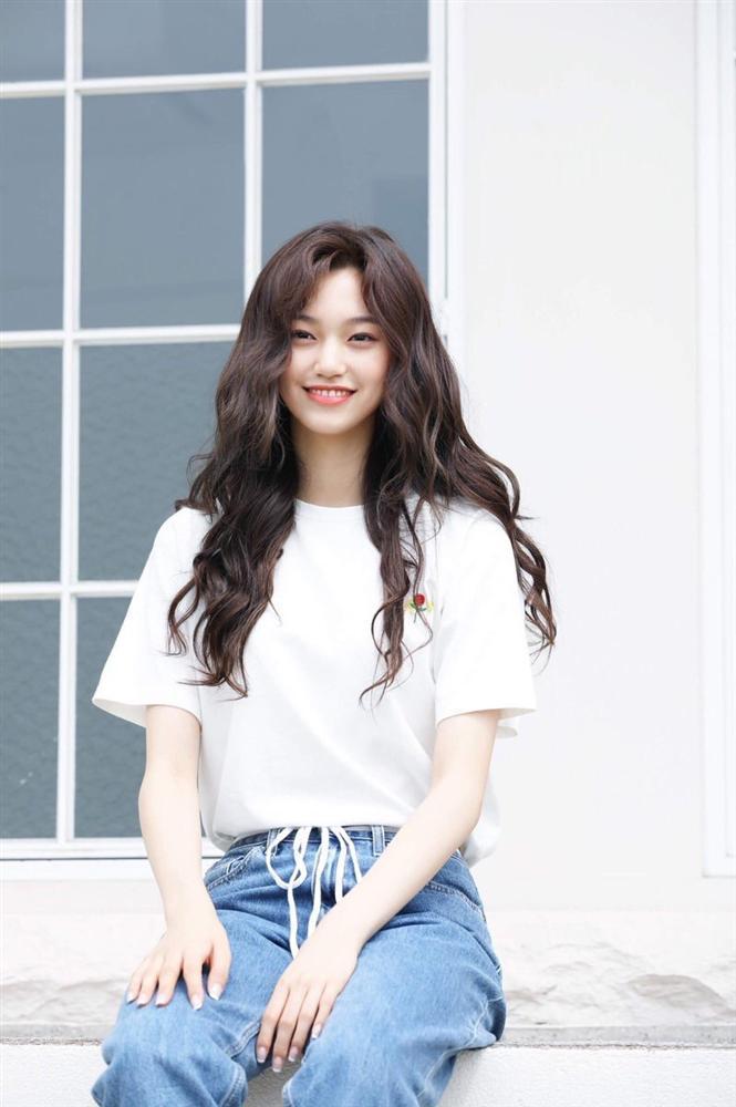 Thần tượng Kpop cao 1,73 m, vóc dáng như người mẫu-6