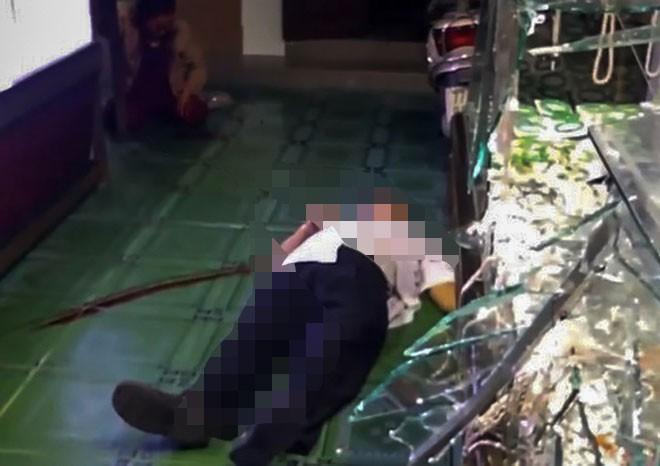 Vợ chồng chủ tiệm vàng ở Bình Định bị cướp đánh trọng thương khi đang xem bóng đá-2