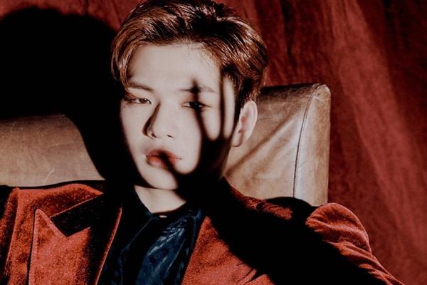 Kang Daniel - Ji Hyo: Cặp đôi đáng thương nhất Kpop 2019-10