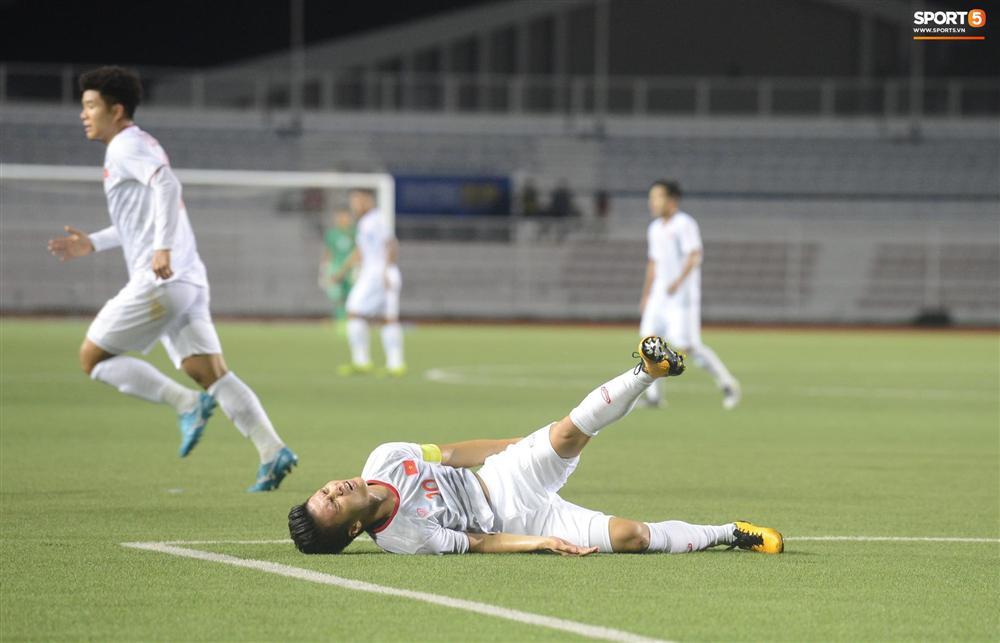 Tiết lộ chấn thương của Quang Hải: Rách cơ đùi, lỡ trận U22 Việt Nam - Thái Lan, nguy cơ nghỉ hết SEA Games 30-2