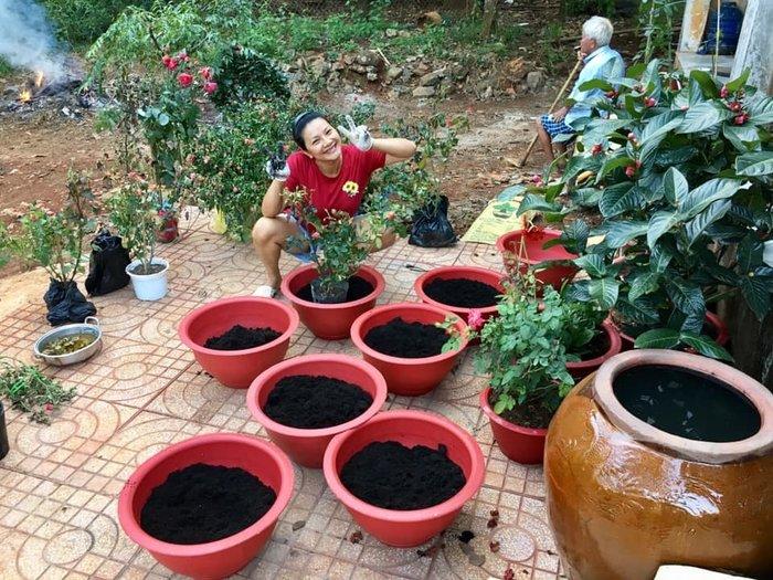 Cuộc sống của diễn viên từng được mệnh danh là Nữ hoàng cảnh nóng bây giờ ra sao?-8