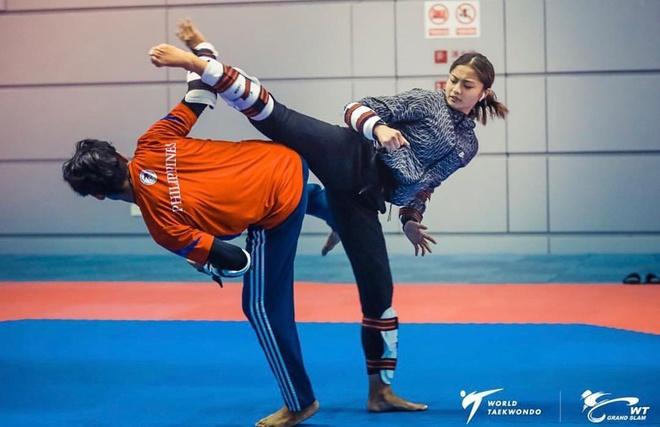 Võ sĩ Philippines được mệnh danh là hot girl taekwondo tại SEA Games-5
