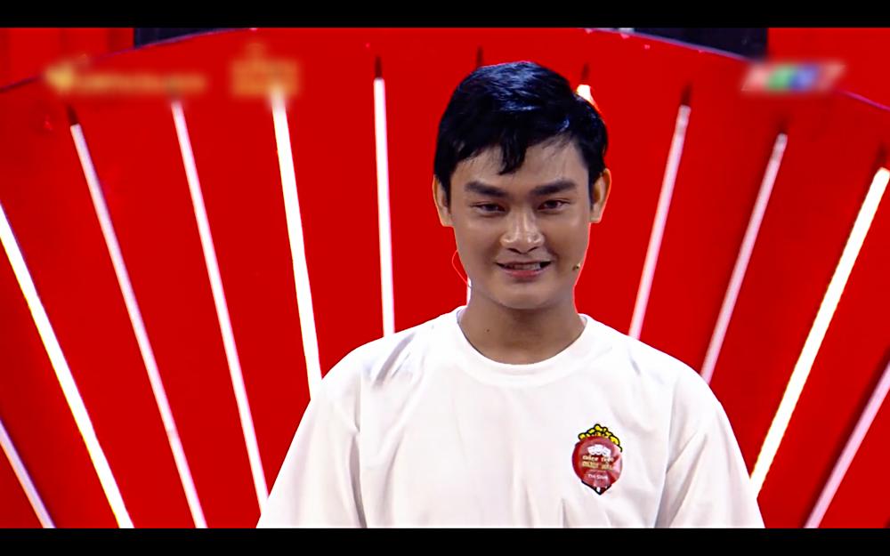 Ngô Kiến Huy bị gài hôn thí sinh nếu Trấn Thành, Trường Giang bật cười ở Thách Thức Danh Hài-2