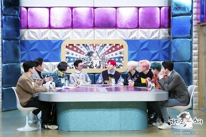 EXO được hỏi về việc gia hạn hợp đồng, câu trả lời của Suho khiến fan ấm lòng-2