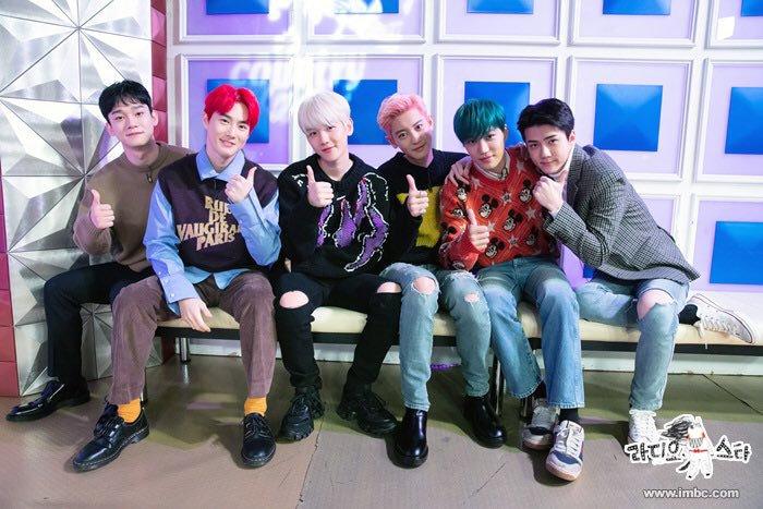 EXO được hỏi về việc gia hạn hợp đồng, câu trả lời của Suho khiến fan ấm lòng-4