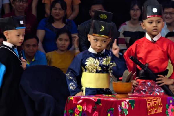 Lan truyền tin team 5 chú tiểu giành giải nhất ở Thách Thức Danh Hài, phần thưởng khủng xô đổ kỷ lục năm trước-7