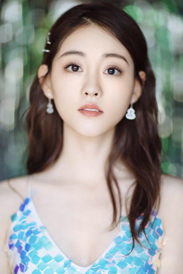 Người đẹp màn ảnh mà Kim Hee Chul yêu thích - Chúc Tự Đan bắt đầu bị công ty bỏ rơi?-2