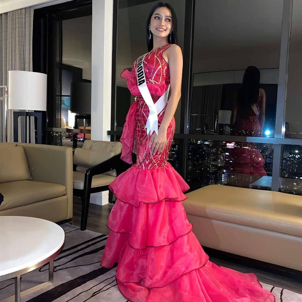 Miss Universe 2019 ngày thứ 7: Đối thủ lên đồ rực rỡ, tìm Hoàng Thùy khó như mò kim đáy bể-9