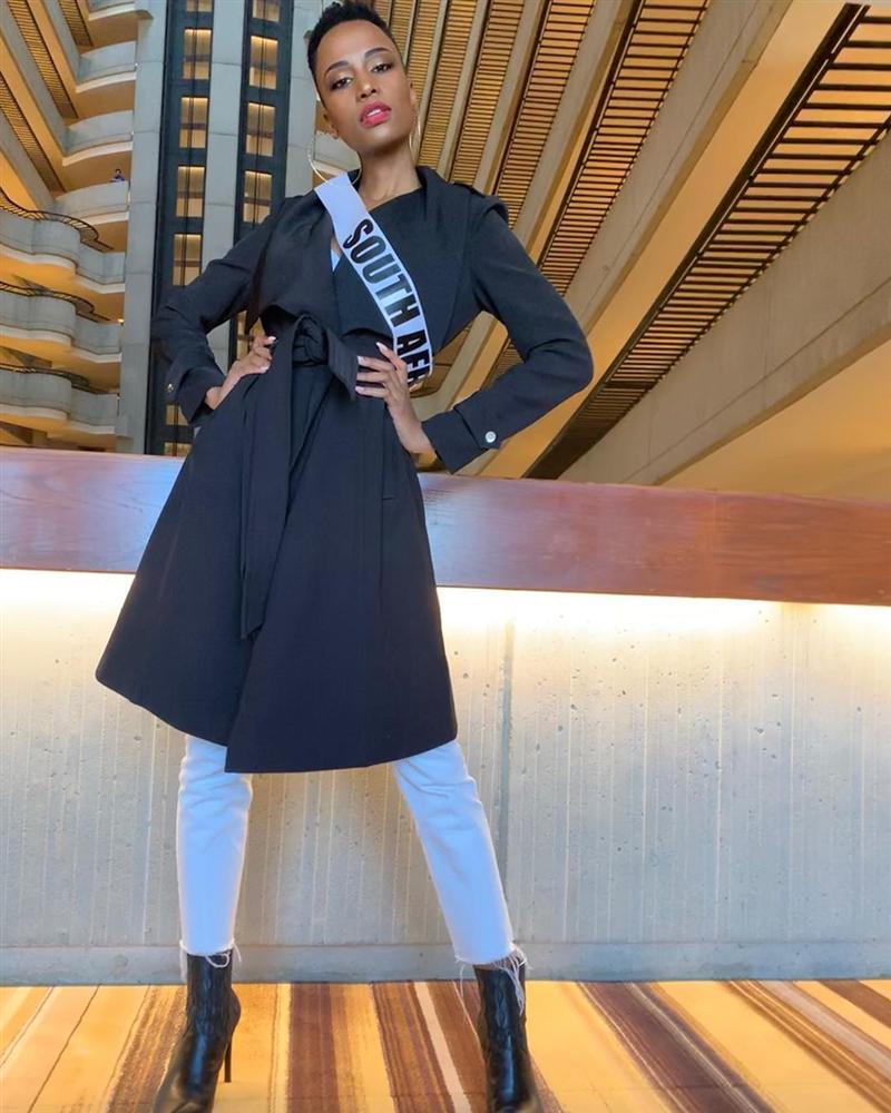 Miss Universe 2019 ngày thứ 7: Đối thủ lên đồ rực rỡ, tìm Hoàng Thùy khó như mò kim đáy bể-16
