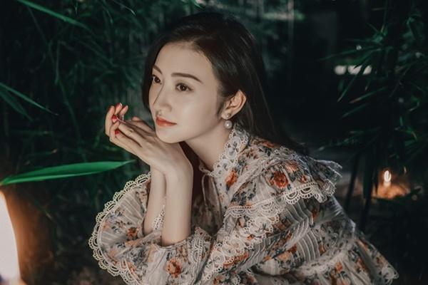 Ảnh đạo diễn sàm sỡ Cảnh Điềm trước ống kính-3