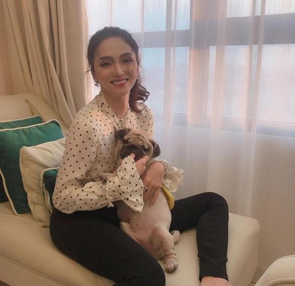 Hương Giang chia sẻ: "Sắc đẹp mà còn dối trá thì ai sẽ thật lòng với em đây?", khép lại tin sao Việt.