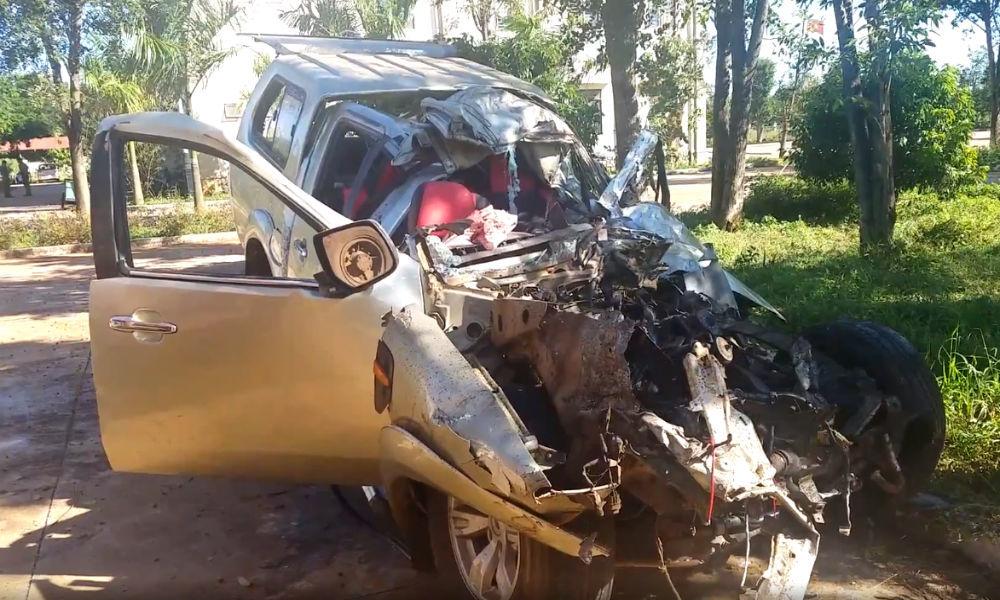 Xe bán tải đấu đầu ô tô tải, 3 người chết ở Gia Lai-1