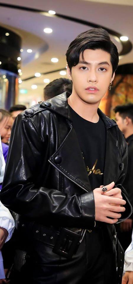 Đang hát cực căng thì đứt dây đàn, và cách Noo Phước Thịnh xử lý sự cố được khen thông minh xuất sắc-1