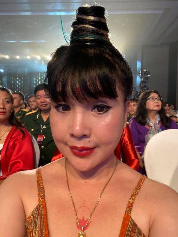 SAO MAKE OVER: Hóa trang trở lại hình tượng nam giới nhưng Hương Giang lại make up như mặt nhọ-2