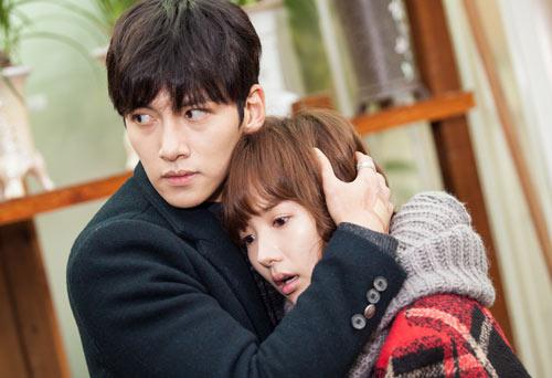 FA không nên xem: Cảnh phim ngọt đến sâu răng của Ji Chang Wook và Park Min Young-2