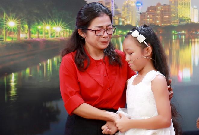 Ốc Thanh Vân bật khóc khi vũ công nhí bị mẹ đánh bầm người ép học vũ đạo-3