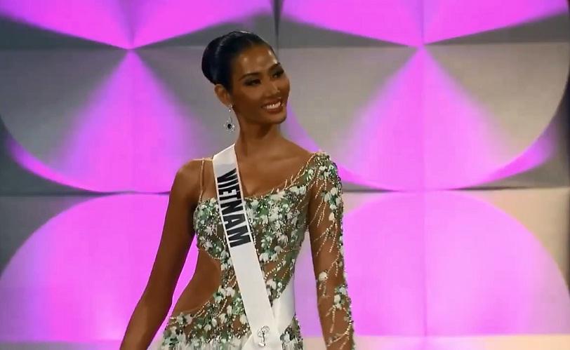 Hoàng Thùy thi bán kết Miss Universe 2019: Chào sân ấn tượng, diễn bikini an toàn, bùng nổ với dạ hội-23