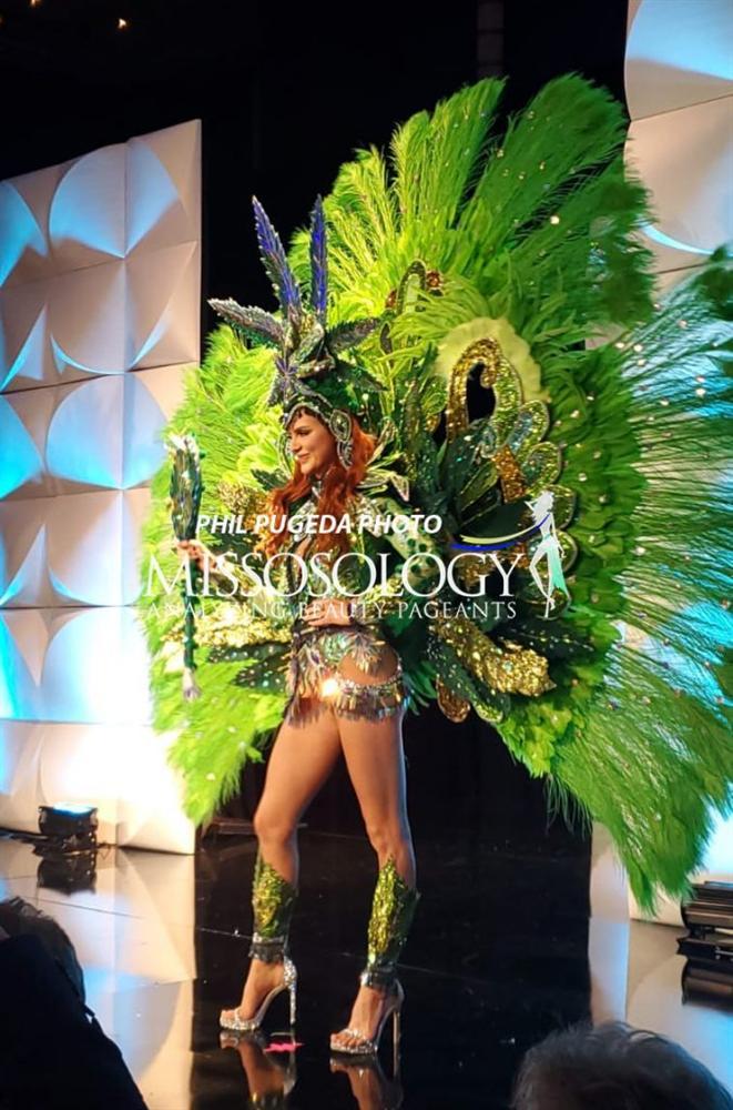 Top 10 quốc phục chất khỏi bàn chỉ có ở Miss Universe 2019: Hoàng Thùy trình diễn cafe phin xuất sắc-12