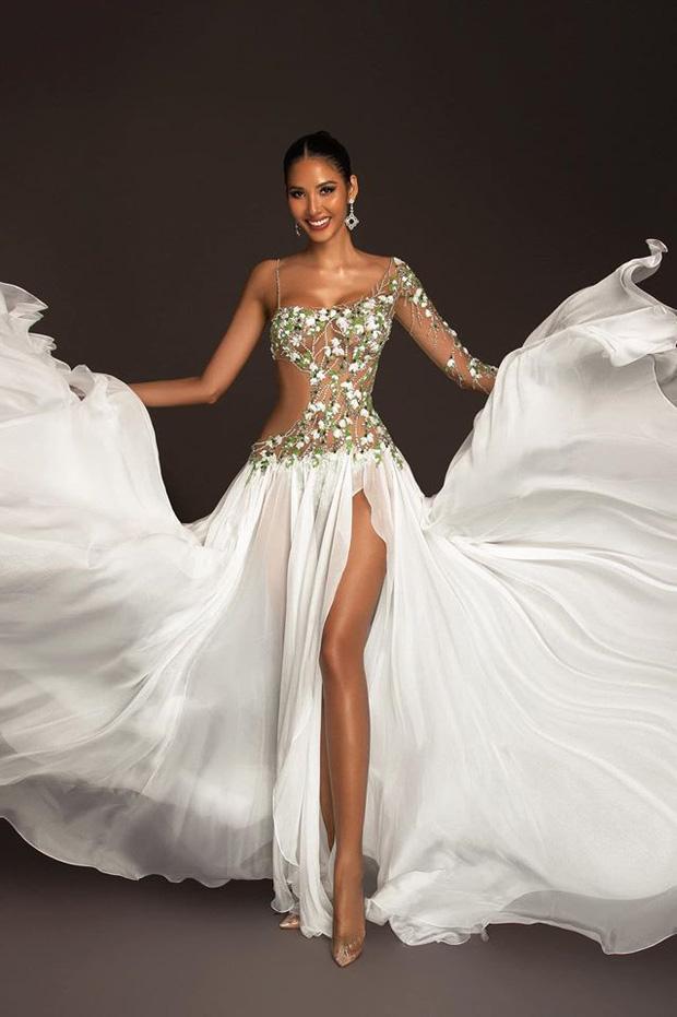 Top 15 trang phục dạ hội ở bán kết Miss Universe: Hoàng Thùy diện đầm hoa giọt tuyết tái hiện cú xoay váy thần thánh-5