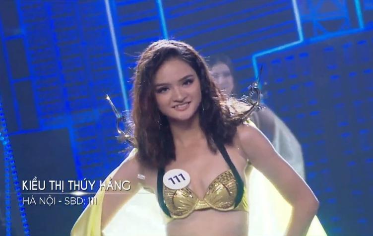 Top 15 bước vào phần thi bikini-3