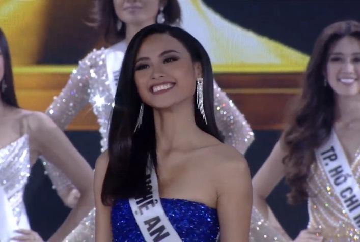 Công bố top 5 thi ứng xử-1