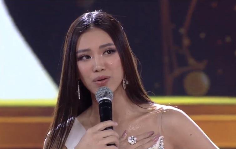 Top 3 thí sinh ứng xử lần hai-2