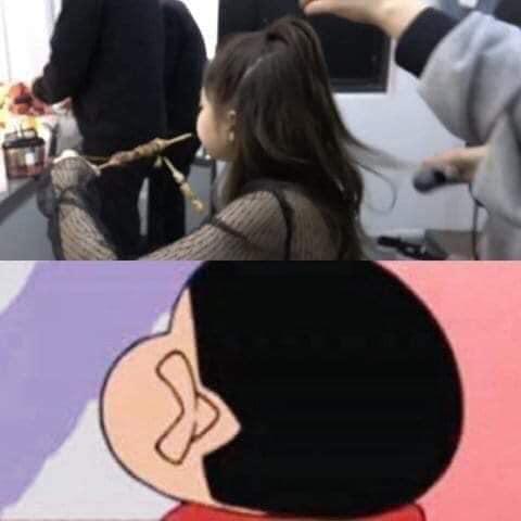 Biểu tượng sexy BLACKPINK Jennie và những khoảnh khắc siêu dễ thương-4