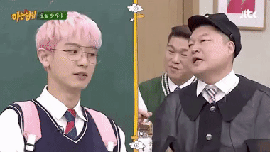 Ai là người đẹp nhất EXO trong BXH nhan sắc của Suho và Chanyeol?-2