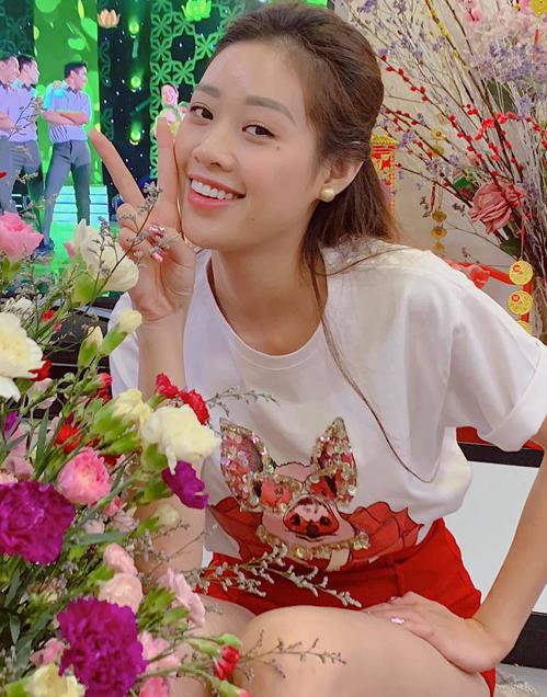 Nhan sắc ít son phấn của top 3 Hoa hậu Hoàn vũ Việt Nam-1