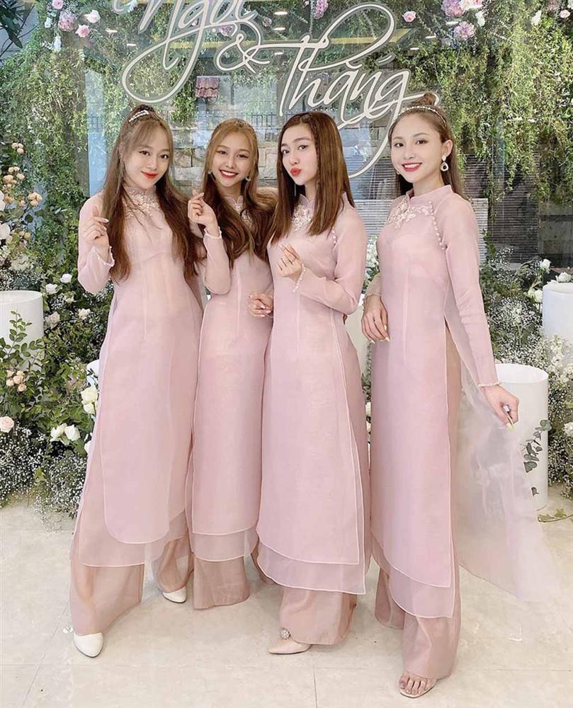 Giận tím người trước những màn lên đồ lôi thôi, kém duyên của dàn bê quả ngày cưới-7