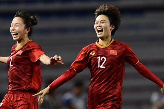 Clip: Bàn thắng duy nhất của Hải Yến giúp tuyển nữ Việt Nam lần thứ 6 giành HCV Sea Games