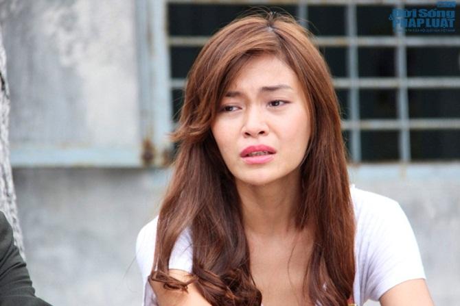 So kè diễn xuất của 4 người đẹp thành danh từ Hoa hậu Hoàn vũ Việt Nam: Thùy Lâm nổi bật, Khánh Vân nhạt nhòa-4