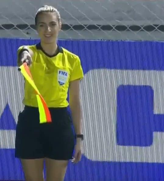 Nữ trọng tài được tìm kiếm sau chung kết bóng đá nữ SEA Games-3