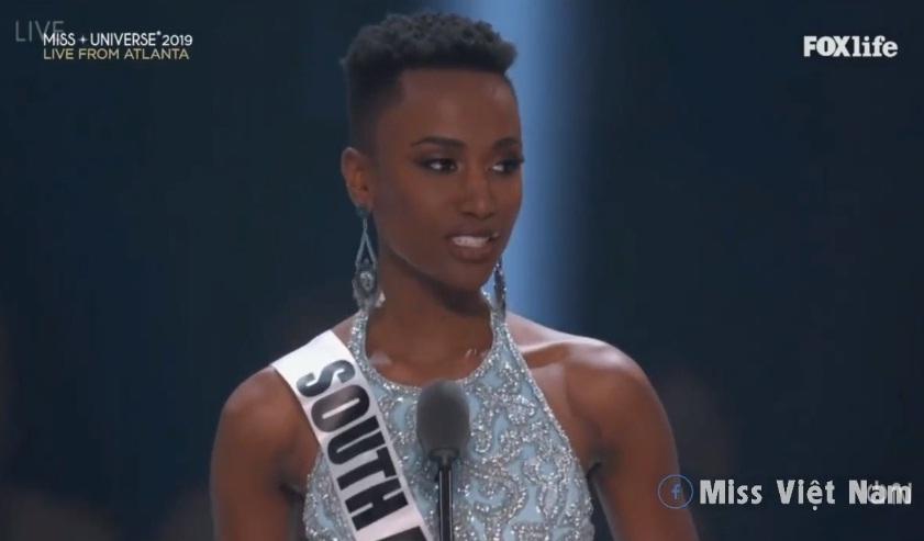 Hoàng Thùy và top 20 thí sinh thuyết trình về bản thân-2