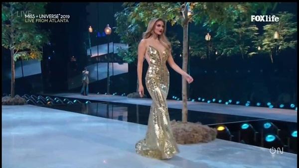 Top 10 trình diễn trang phục dạ hội-10