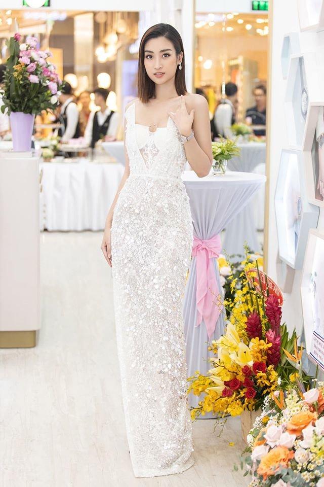 Vừa đăng quang, Hoa hậu Hoàn vũ Khánh Vân bất ngờ bị so sánh với Hoa hậu Việt Nam 2016 Đỗ Mỹ Linh-3