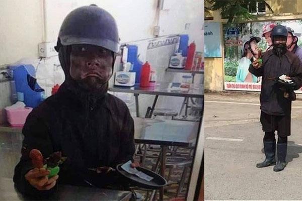 Ăn mày mặt đen xuất hiện ở trường, học sinh Hà Nội lo sợ-1