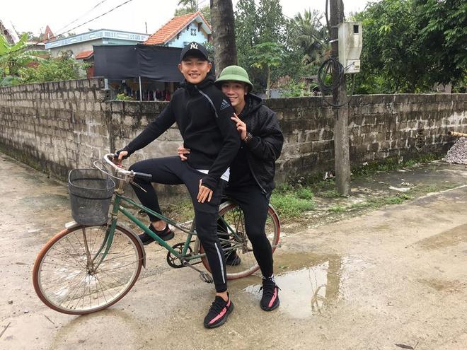 Đức Chinh - Tiến Dũng và những cặp cầu thủ U22 được fan đẩy thuyền-5